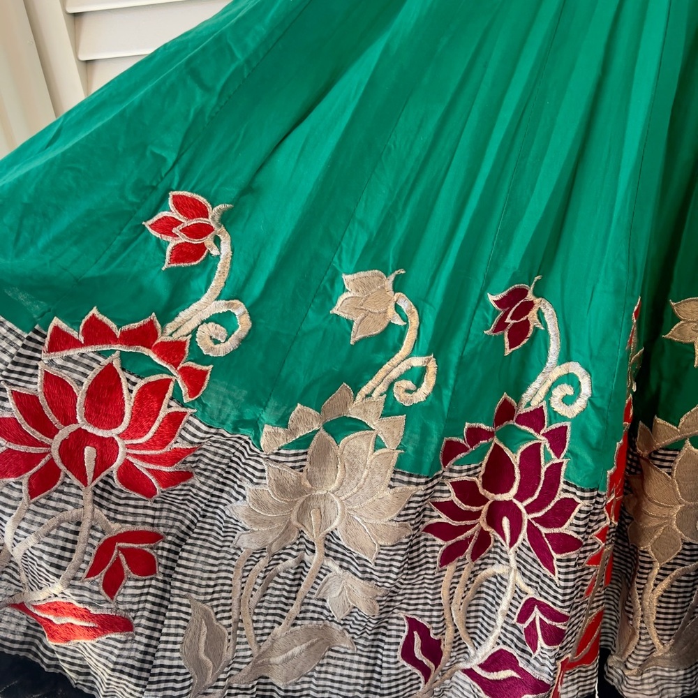 Traditional Embroidered Dress - Picture 3 of 12